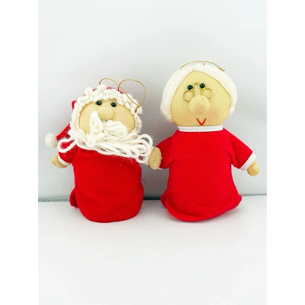 Vintage Avon 1984 Santa & Mrs Claus Soft Sculpture Ornaments 4.5